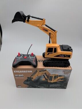 Yling Remote Control Excavator Toy with Functional Arm and Bucket